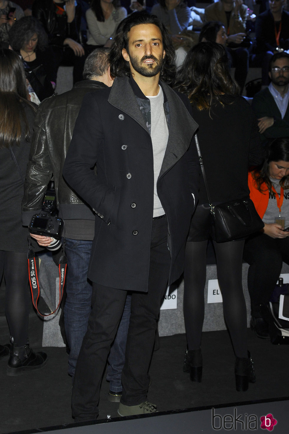 Matías Dumont en el front row de Ion Fiz en Madrid Fashion Week otoño/invierno 2015/2016
