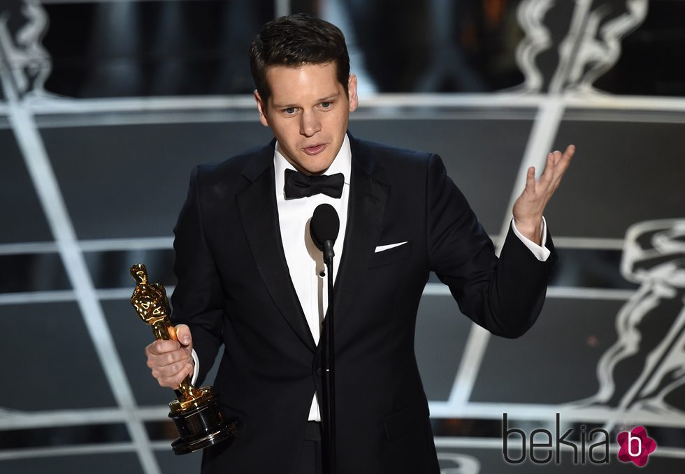 Graham Moore en su discurso en los Oscar 2015