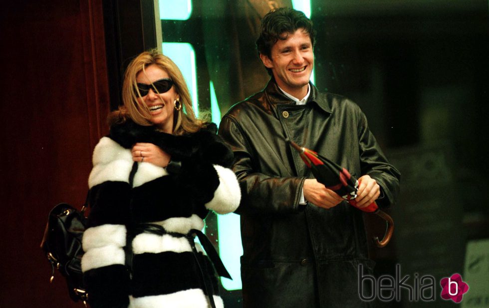 Ana Obregón y Davor Suker pasean su amor por Londres en 1997