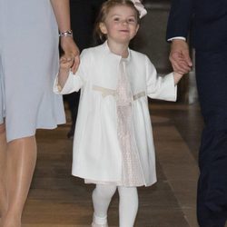 Estela de Suecia en la lectura de las amonestaciones prenupciales de Carlos Felipe de Suecia y Sofia Hellqvist