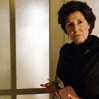 Concha Velasco es Ángela en 'Gran Hotel'