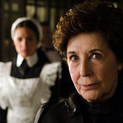 Concha Velasco en una escena de la serie 'Gran Hotel'