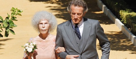 Alfonso Díez y Cayetana Fitz-James Stuart convertidos en Duques de Alba