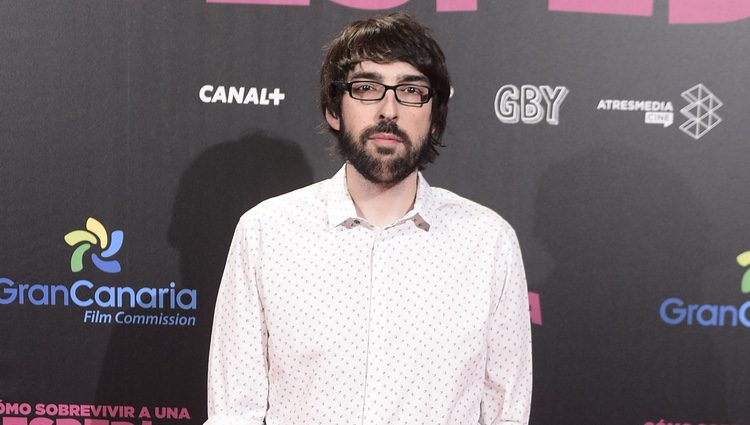 Quique Peinado en la premier de la película 'Cómo sobrevivir a una despedida'
