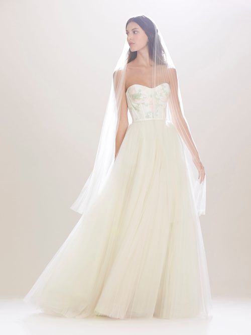 Vestido de novia con corsé de Carolina Herrera 2016
