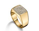 Anillo dorado de la colección 'must have' de Tommy Hilfiger para la Navidad 2015/2016