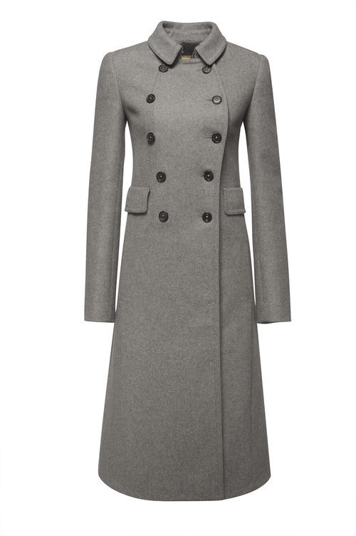 Maxiabrigo gris claro de la colección de Trencas Fay para el otoño/invierno 2015/2016