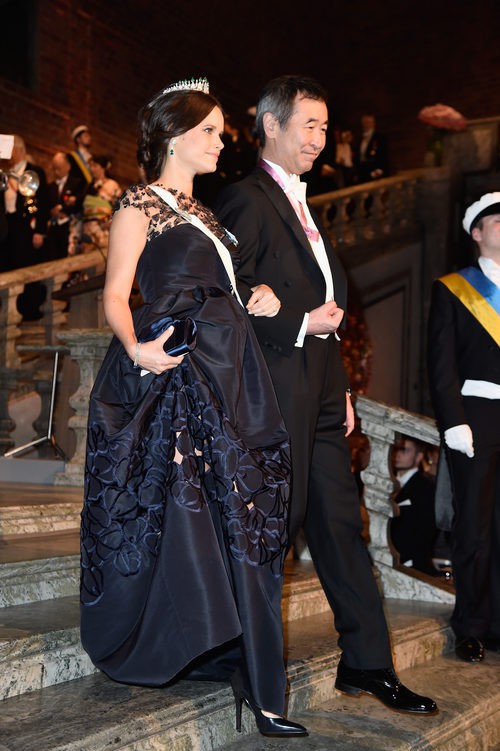 La Princesa Sofía de Suecia con un vestido Oscar de la Renta en la entrega de los Premios Nobel 2015
