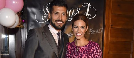 Tamara Gorro y Ezequiel Garay en el bautizo de su hija Shaila