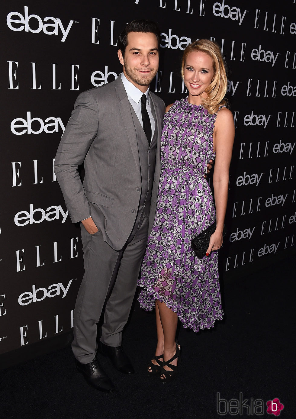 Skylar Astin y Anna Camp