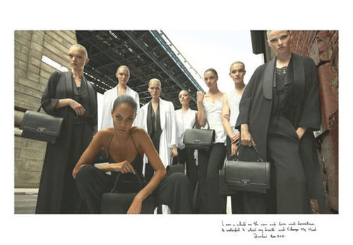 Modelos en total black para la nueva campaña de Givenchy