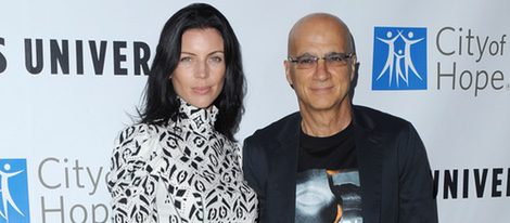 Jimmy Iovine y Liberty Ross asisten a un acto público antes de su enlace