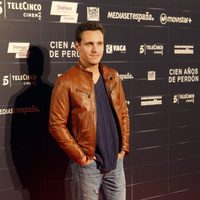 Ricard Sales en el estreno de la película 'Cien años de perdón'