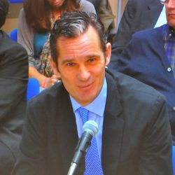 Iñaki Urdangarín declara con una sonrisa en el juicio por el Caso Nóos