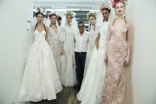 El diseñador Naeem Khan participa en Barcelona Bridal Fashion Week 2016