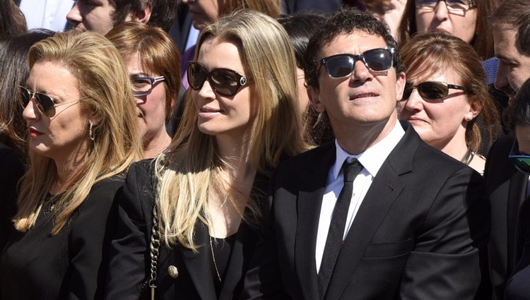 Antonio Banderas y Nicole Kimpel en la procesión del Cristo de la Buena Muerte