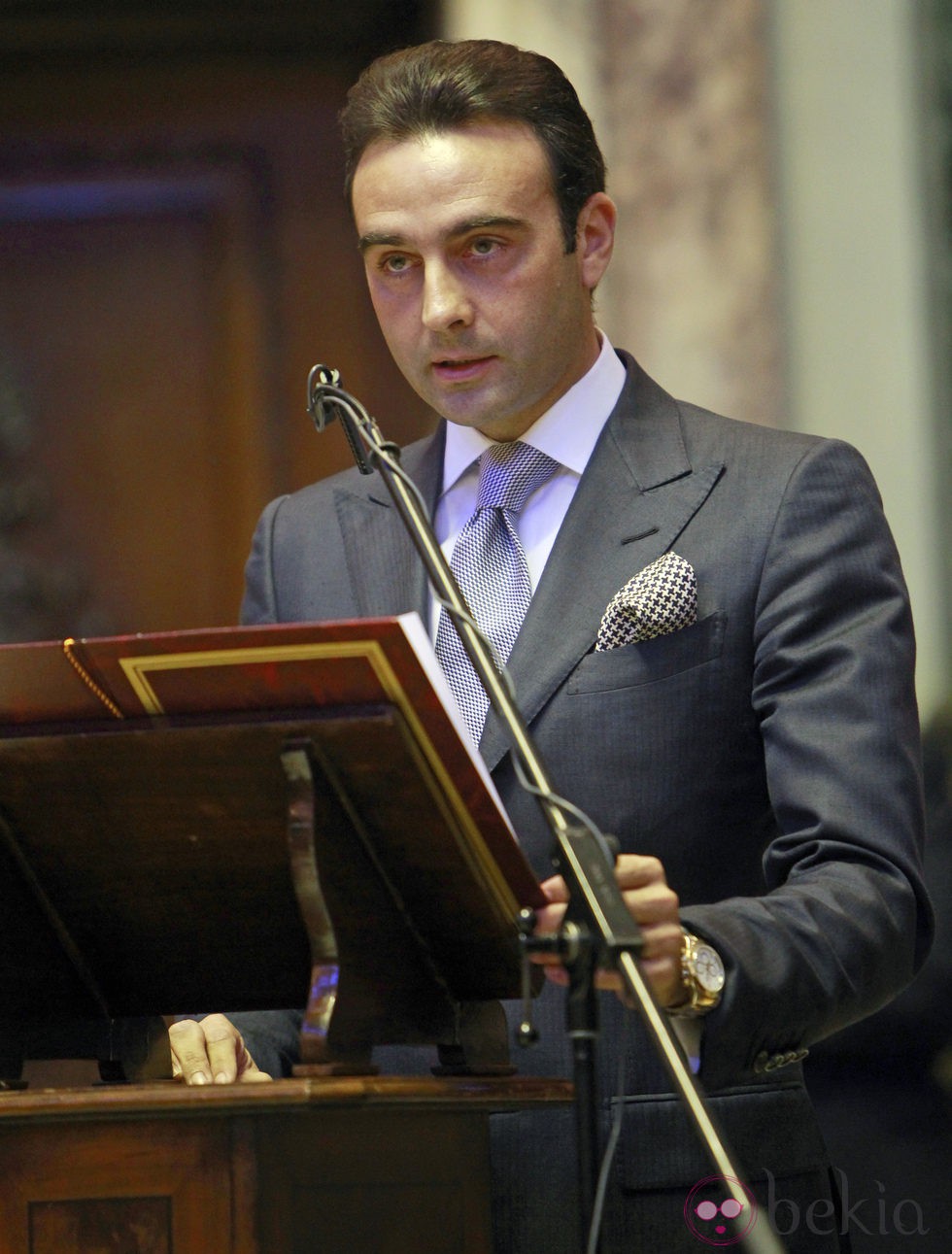 Enrique Ponce durante su nombramiento como hijo predilecto de Valencia