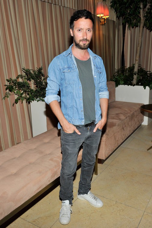 Anthony Vacarello en una cena organizada por él en Hollywood