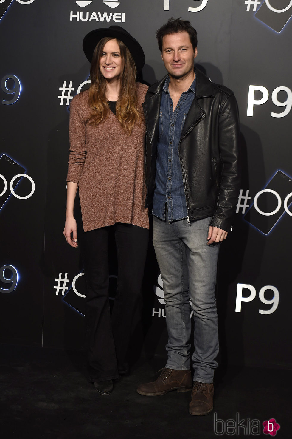 Fernando Andina y su pareja en una fiesta organizada por una empresa de tecnología móvil