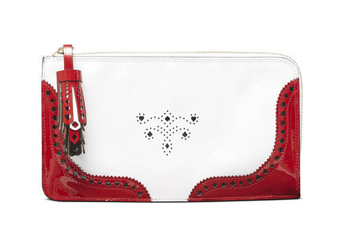 Clutch charol inspirada en 'Alicia a través del espejo' de la nueva colección especial de Robert Clergerie