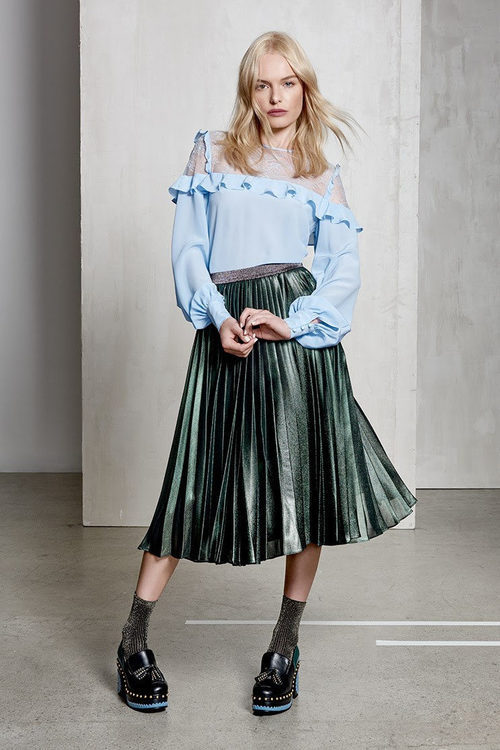 Kate Bosworth posando como la nueva embajadora de la colección de Otoño/Invierno 2016/2017 de Pinko