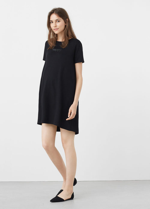 Vestido estampado negro de la nueva colección Maternity 2016 para Mango
