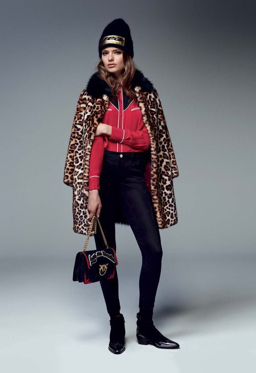 Abrigo animal print de Pinko colección otoño/invierno 2016/2017