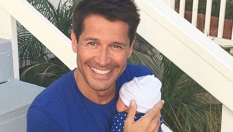 Jaime Cantizano con su hijo