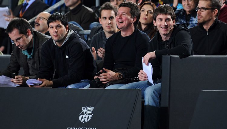 Leo Messi con sus hermanos Matías y Rodrigo