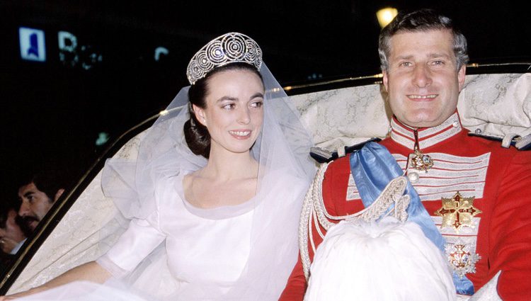 Carlos Fitz-James Stuart y Matilde Solís en su boda