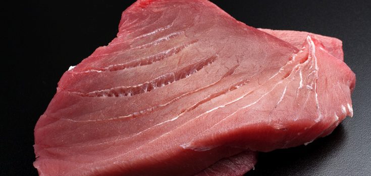 El atún tiene que estar bien limpio y sin espinas