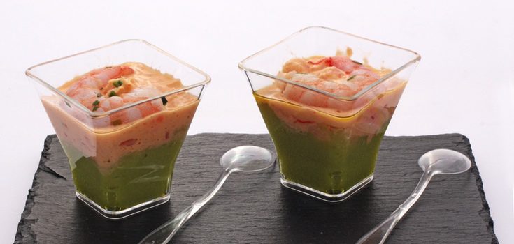 Cóctel de langostinos listo para degustar