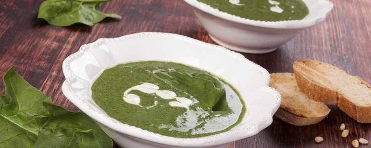 Crema de espinacas y alcachofas