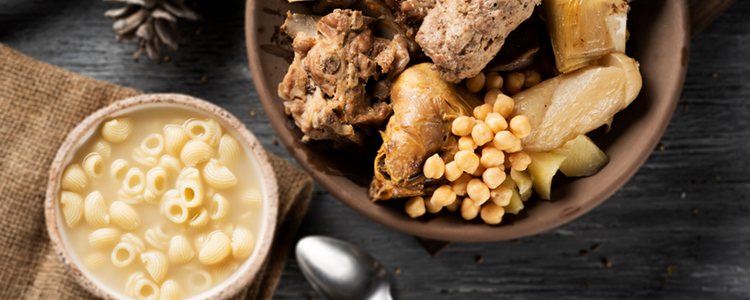 Los galets se hacen con caldo y carne