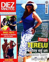 Terelu Campos posa en bañador en un barco en la portada de Diez Minutos