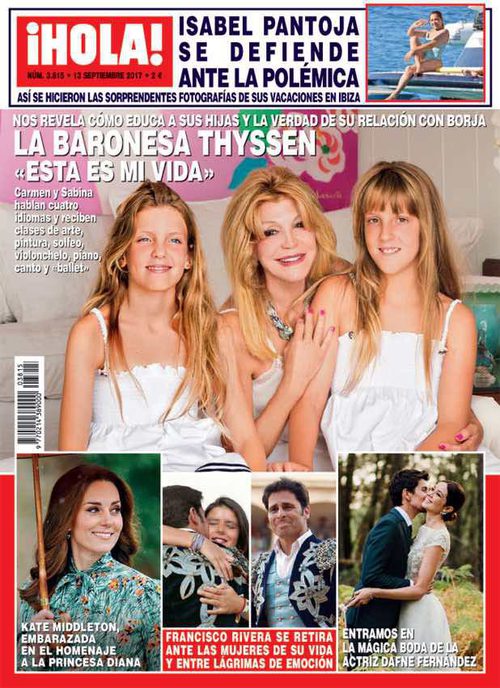 La Baronesa Thyssen posa con sus hijas en ¡Hola!