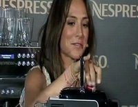 Tamara Falcó hace un café con Nespresso