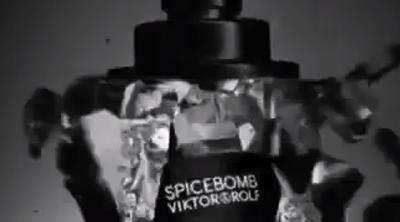 Anuncio del perfume masculino 'Spicebomb' de Viktor & Rolf