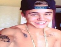 Justin Bieber se ríe sin sentido en su primer vídeo en Instagram