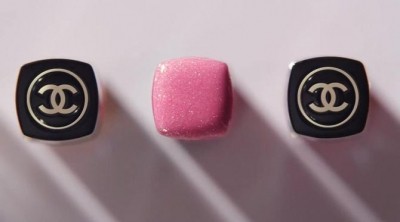 Chanel lanza la nueva colección de brillos de labios 'Lèvres Scintillantes'