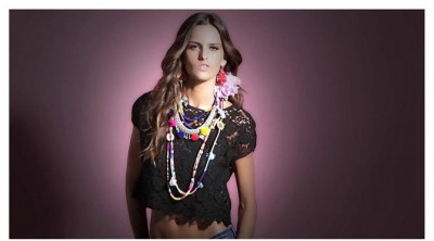 Izabel Goulart presenta la colección primavera/verano 2014 de Suiteblanco