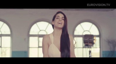 Ruth Lorenzo canta 'Dancing in the Rain', canción de España en Eurovisión 2014