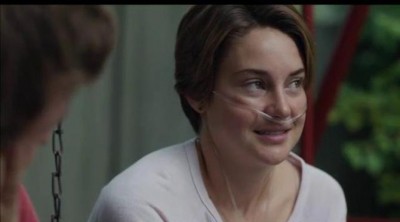 Shailene Woodley y Ansel Elgort en un clip en primicia 'Bajo la misma estrella'