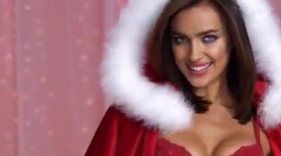 Irina Shayk, la Mamá Noel de Intimissimi