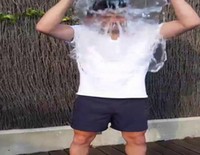 Iker Casillas haciendo el Ice Bucket Challenge