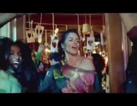 'La vida es #Chula para Adriana Lima', el nuevo spot de Desigual para 2014