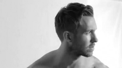 Calvin Harris posa como imagen de la colección primavera/verano 2015 de Emporio Armani