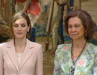 La Reina Sofía entrega por última vez el Premio Reina Sofía de Discapacidad junto a la Reina Letizia