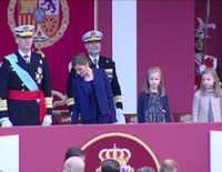 Los Reyes, la Princesa Leonor y la Infanta Sofía en el Día de la Hispanidad 2015