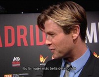 Chris Hemsworth alaba a Elsa Pataky en Madrid: 